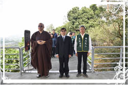 南投縣各界紀念228事件追思默哀，白毫禪寺扣鐘莊嚴肅穆