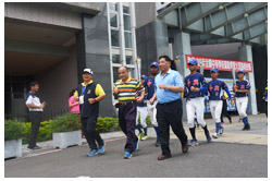 陳副縣長率隊迎全中運聖火 期許南投再創佳績