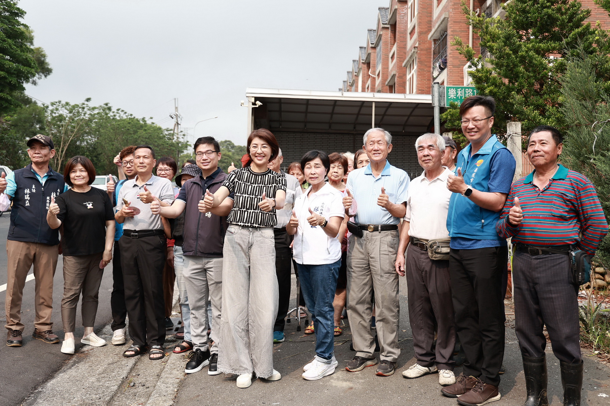 相關圖片1-許縣長會勘南投市10件道路排水工程  將投入1800多萬元改善