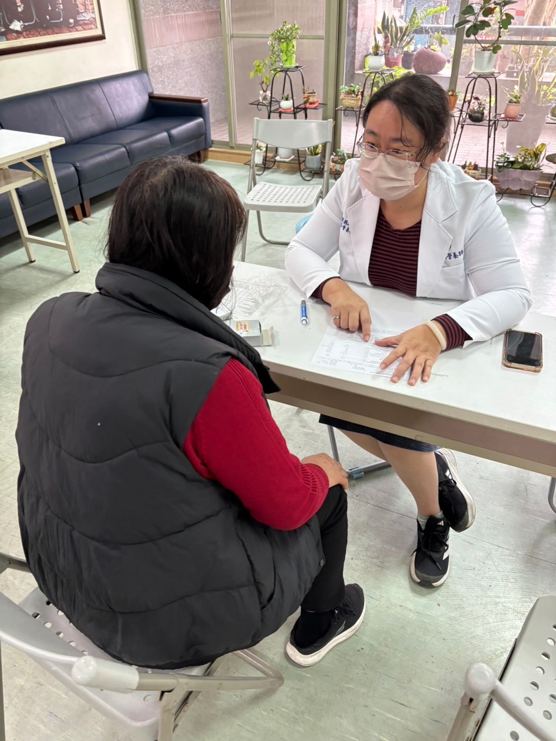 相關圖片7-縣府衛生局再創佳績！榮獲團隊績效品質典範獎及營養師專業貢獻獎