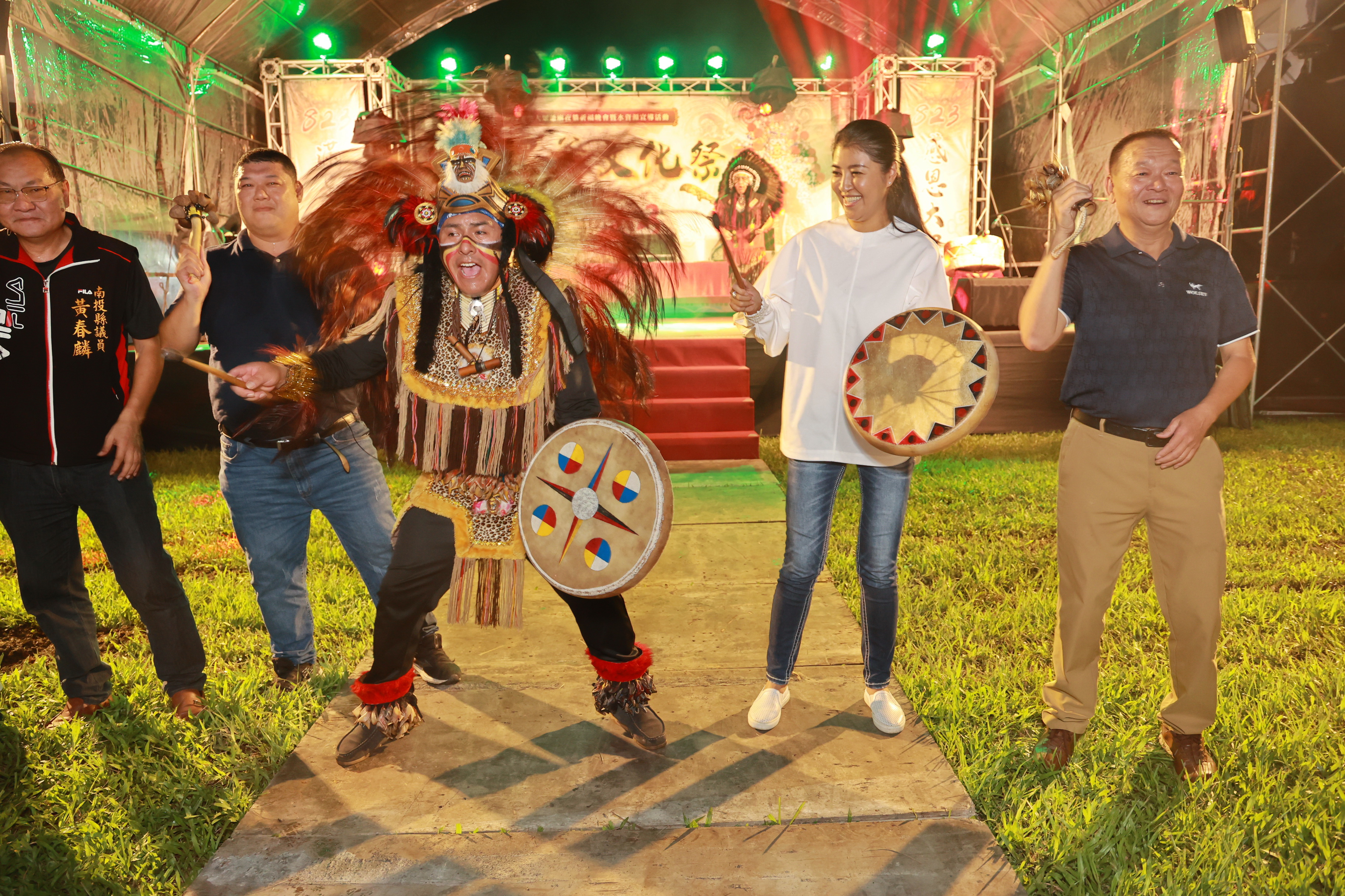 相關圖片2-宗教觀光在集集  大眾爺千人宴好熱鬧