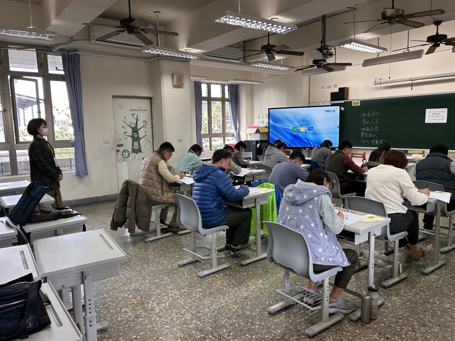 相關圖片1-南投縣政府115年度公立國民中小學校長、主任甄選