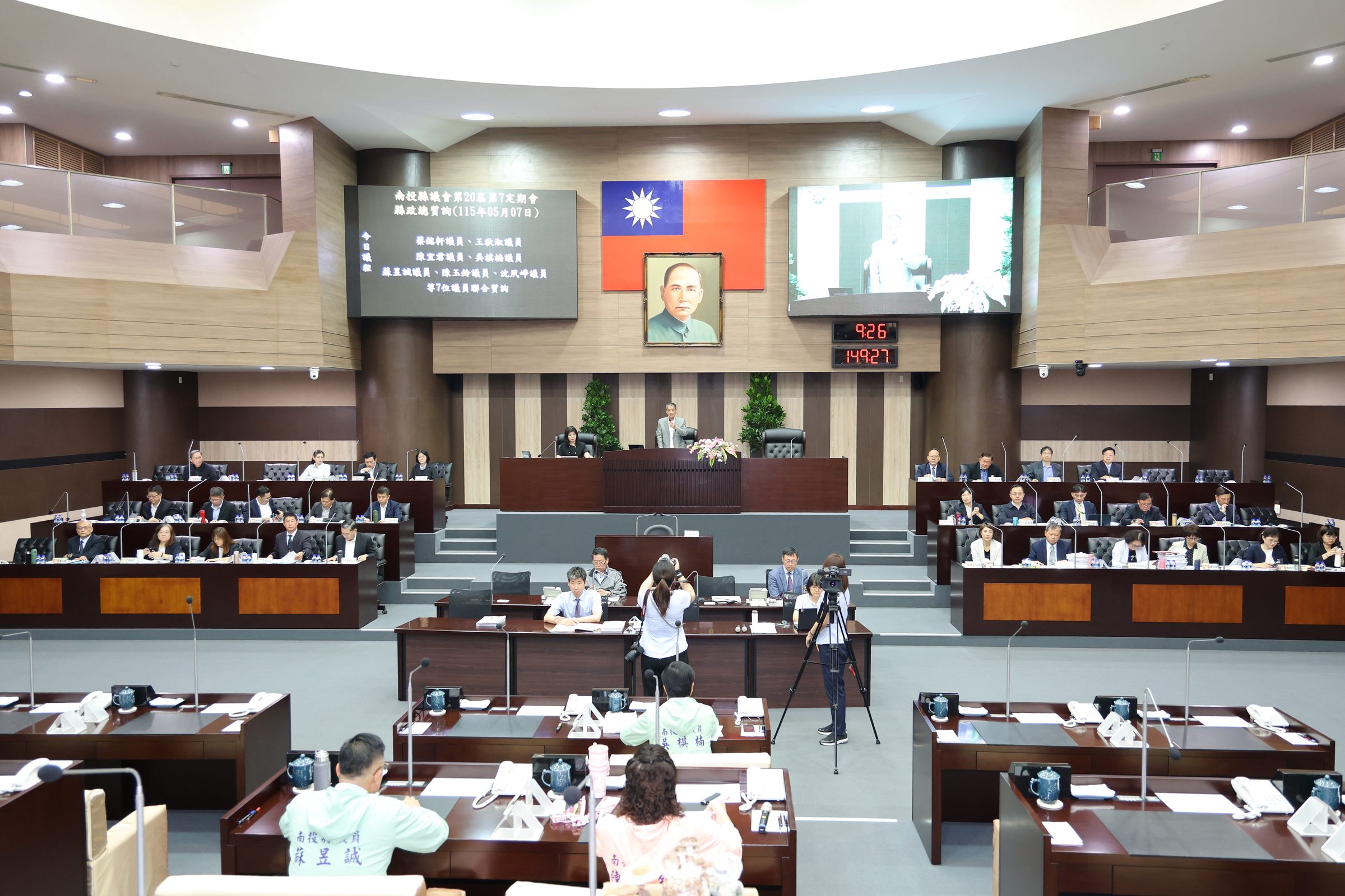 相關圖片1-提升教學品質 許縣長：國中小班級人數朝每班27人努力