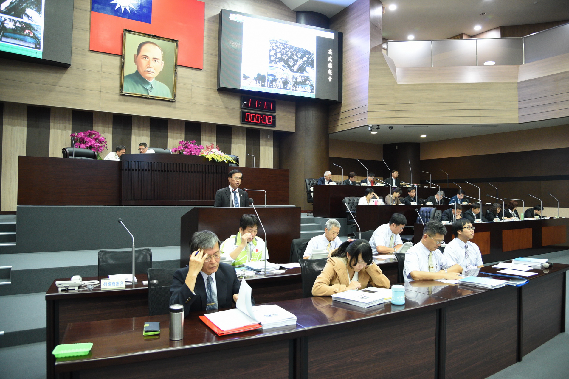 相關圖片1-議會定期會開議  林縣長報告各項縣政重點工作與成果