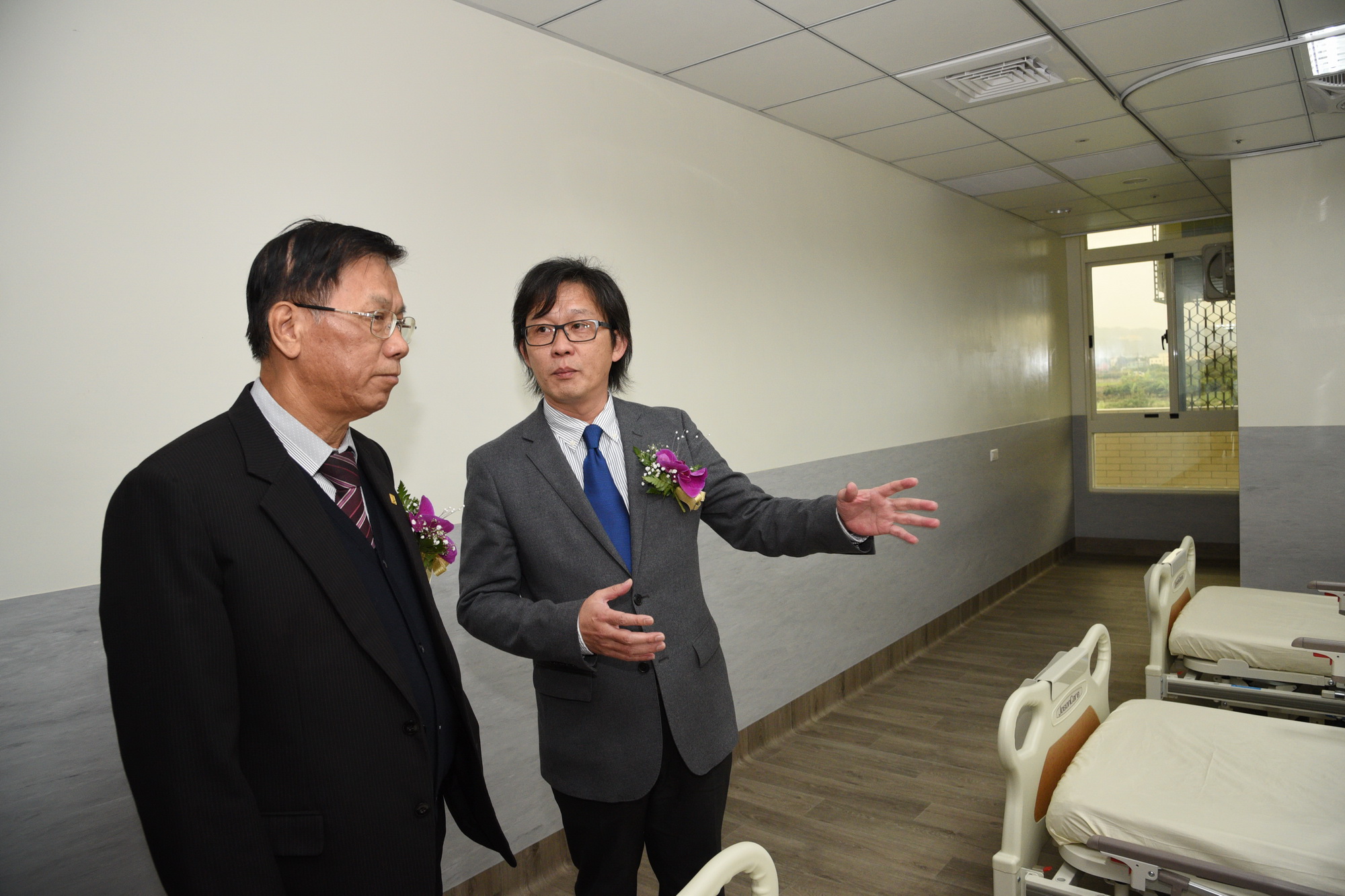 相關圖片1-林縣長出席草屯青松護理之家開幕典禮