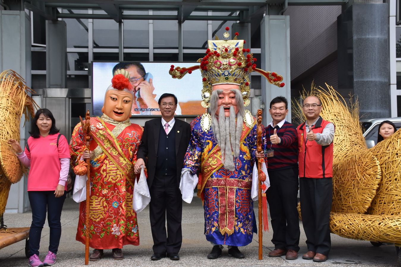 相關圖片1-縣府新春團拜紫南宮土地公婆加持 林縣長勉齊努力讓縣民更幸福