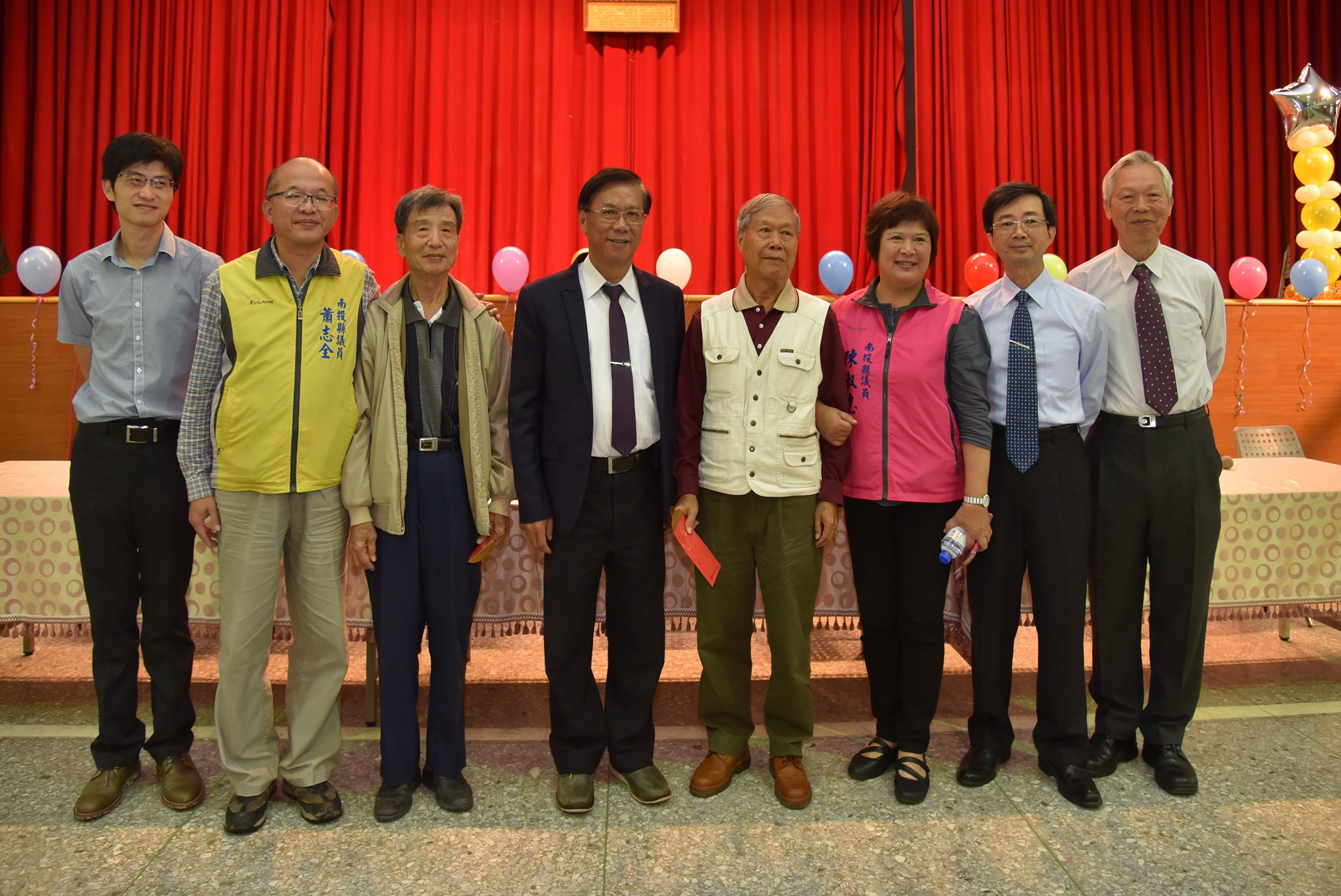 圖片-縣長宣布退休公務人員敬老金明年加倍