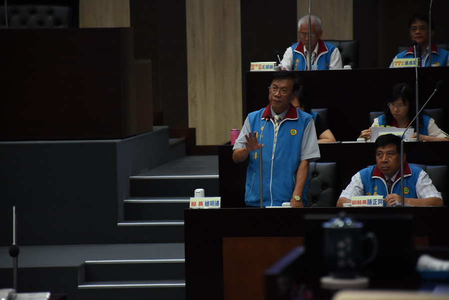 圖片-議員關心毒品氾濫議題 林縣長加強校園反毒杜絕毒品入侵