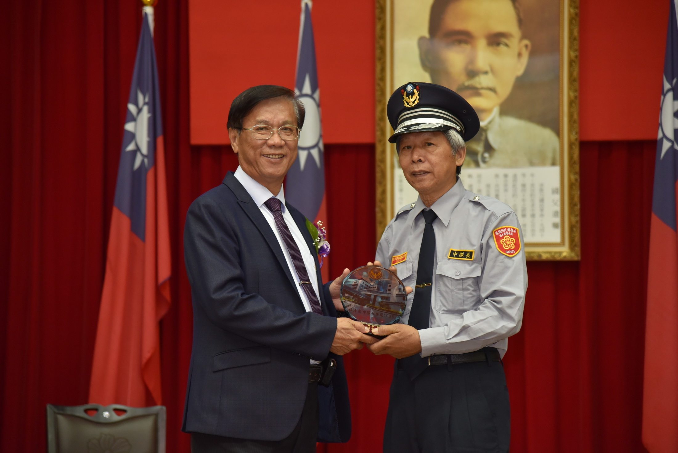 圖片-林明溱體恤警方辛勞 編列1200萬元汰換車輛