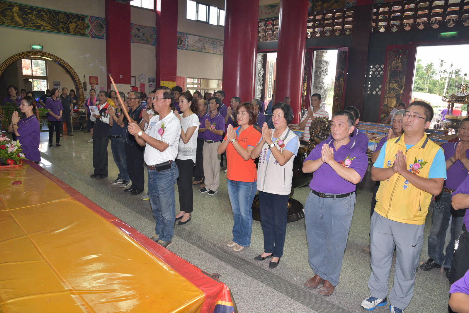 相關圖片2-林縣長參加竹山下坪三界公廟牌樓落成剪綵典禮