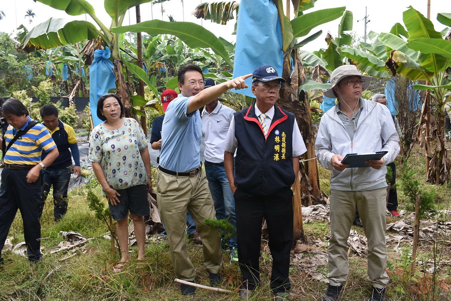 相關圖片3-中寮多處野溪護岸毀損嚴重影響安全 林縣長允改善