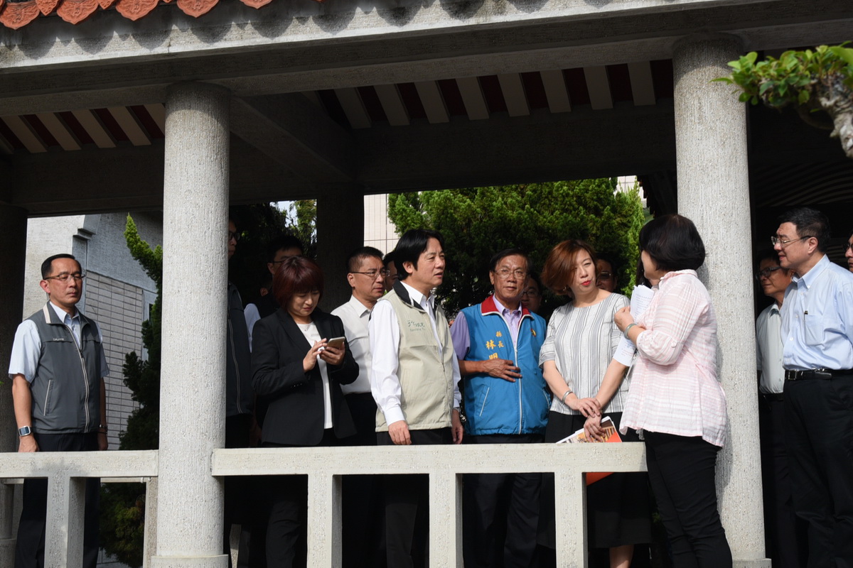 相關圖片1-行政院長視察中興新村　縣府樂見活化再利用