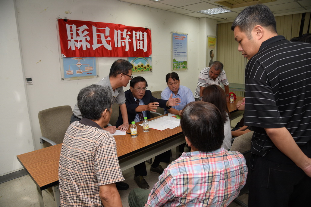 圖片-林縣長受理陳情  責成相關單位儘速處理