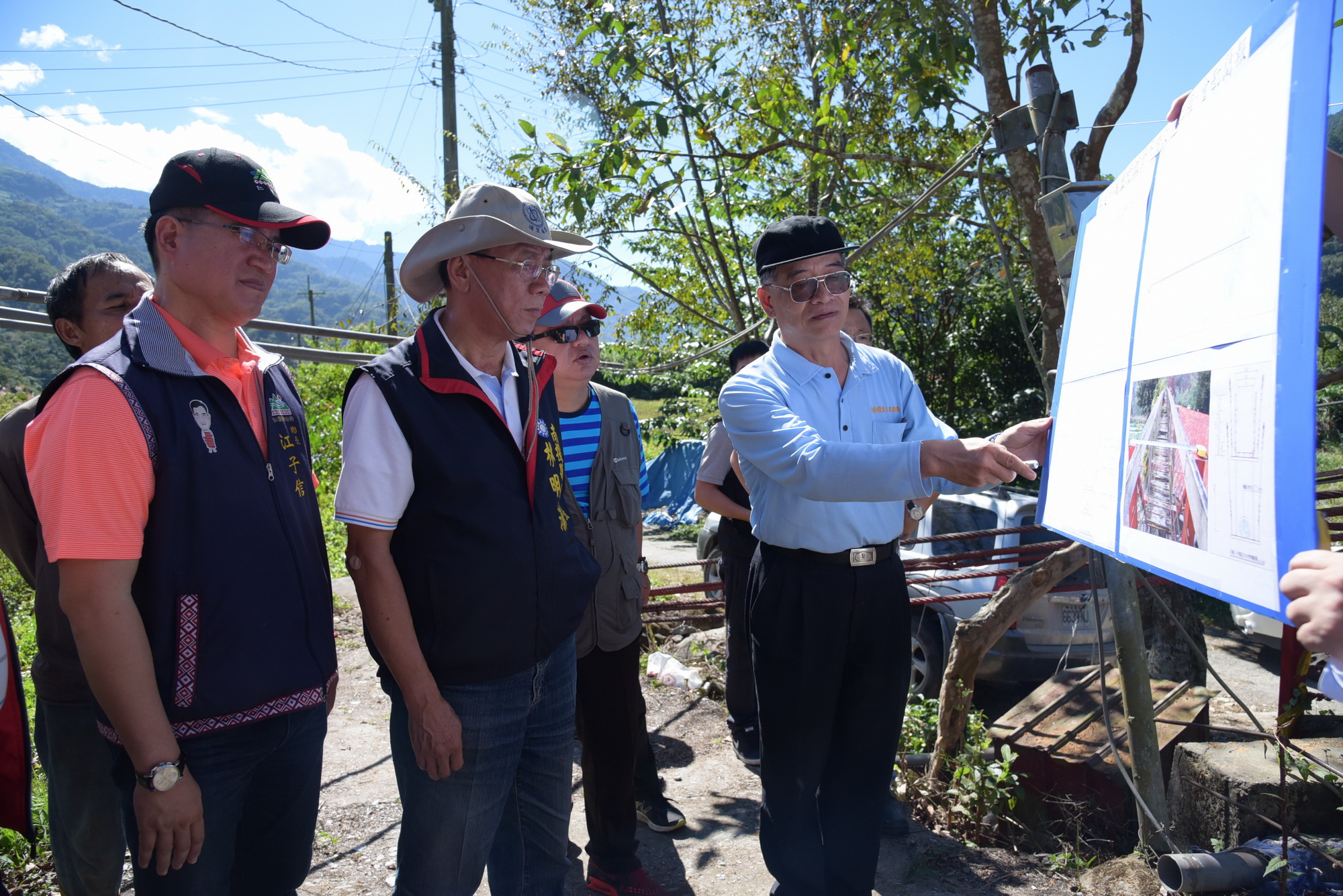 相關圖片2-林縣長深入部落探訪  關心原鄉基層建設
