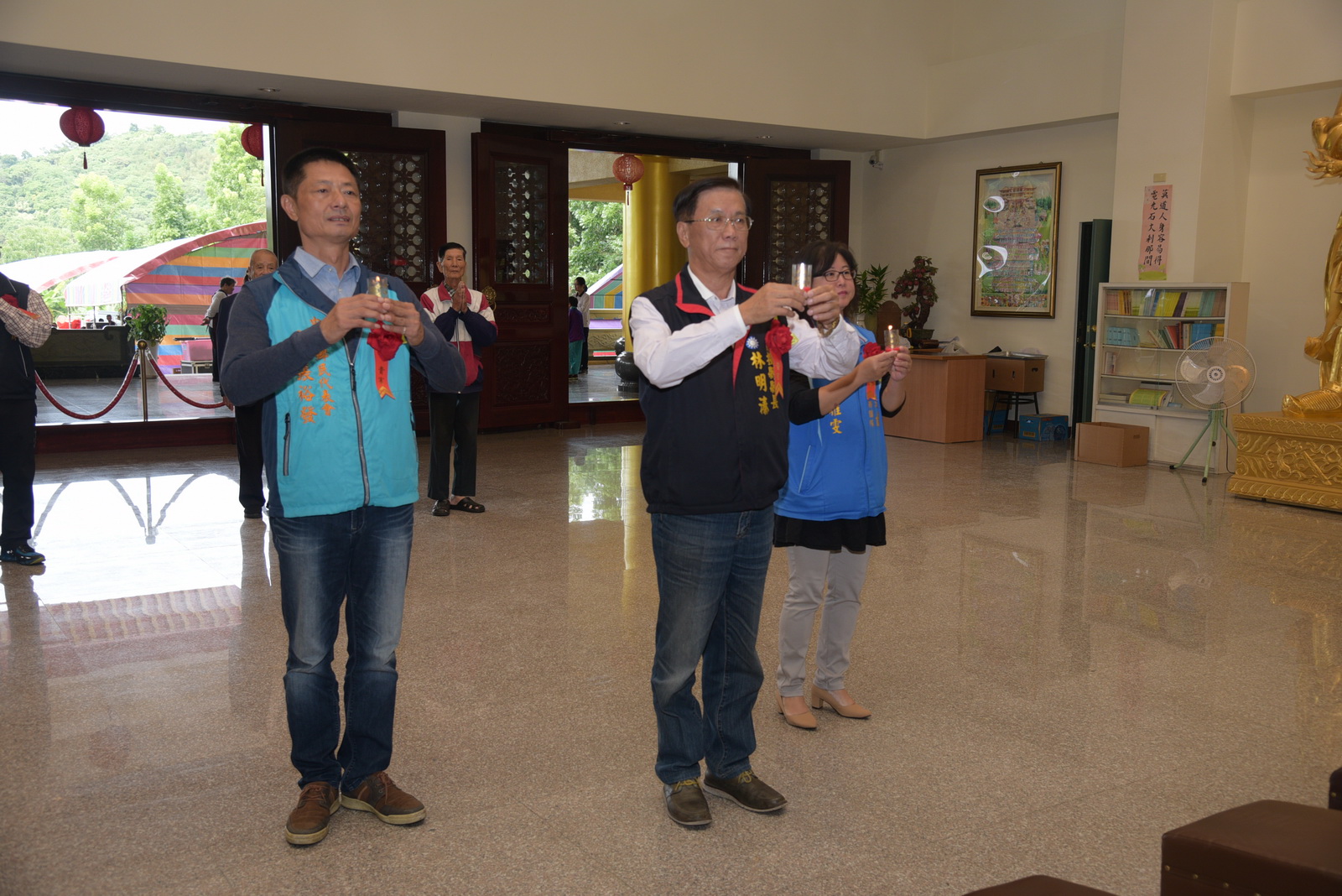 圖片-中寮鄉天祥聖宮歡慶44週年，舉辦社區關懷贈送平安米