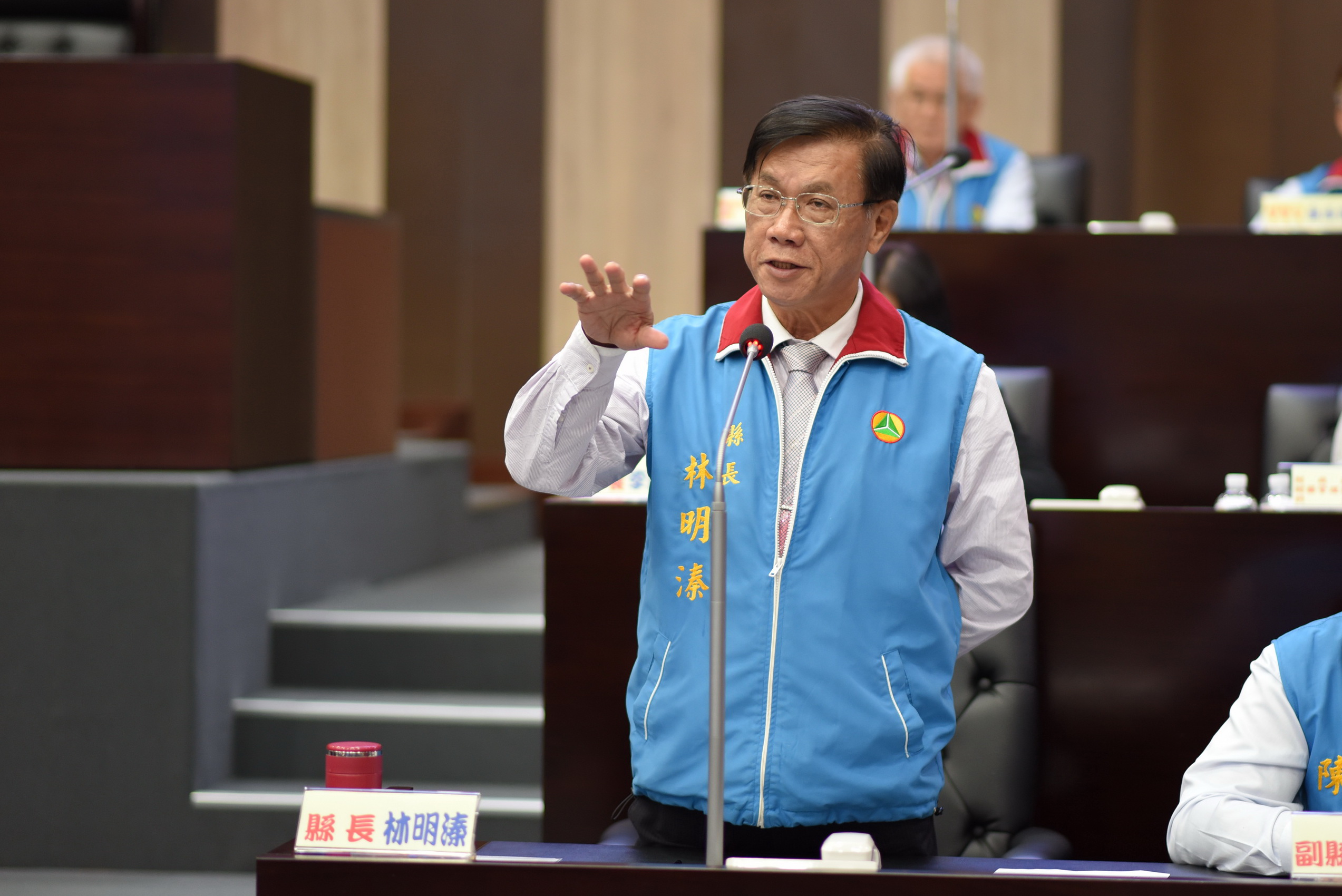 圖片-南投觀光景點需增建停車場　林明溱盼中央支持