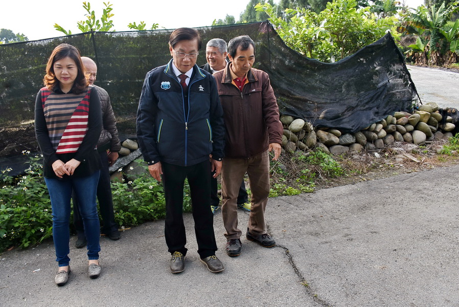 相關圖片1-投市三興大排防汛道路 林縣長允改善