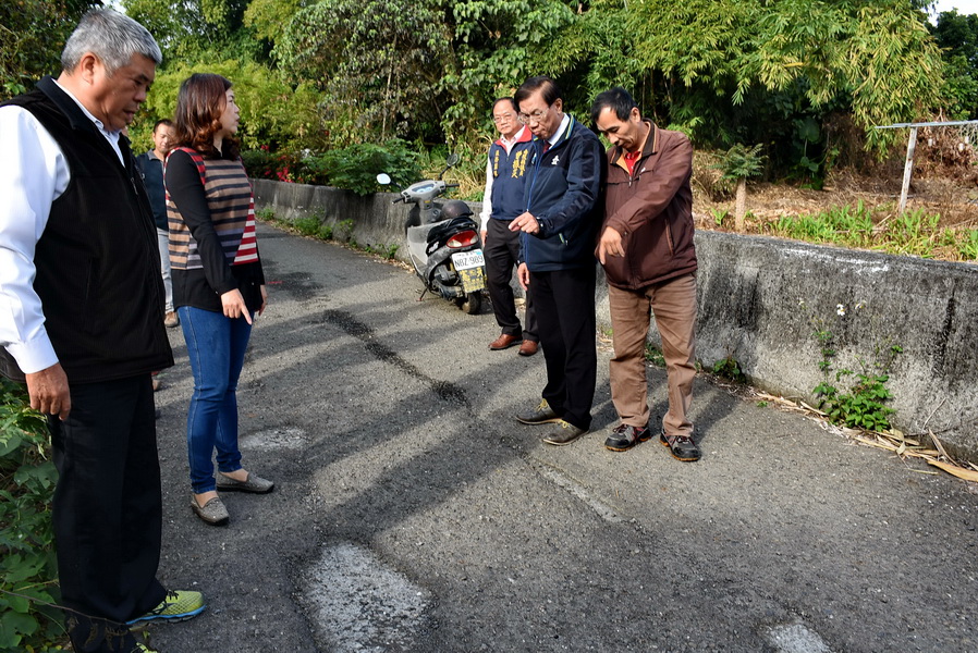 相關圖片2-投市三興大排防汛道路 林縣長允改善