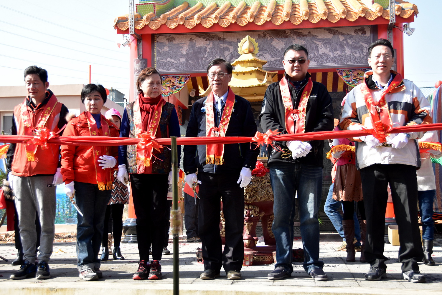 圖片-神木社區福德宮入火安座  林縣長剪綵祈福