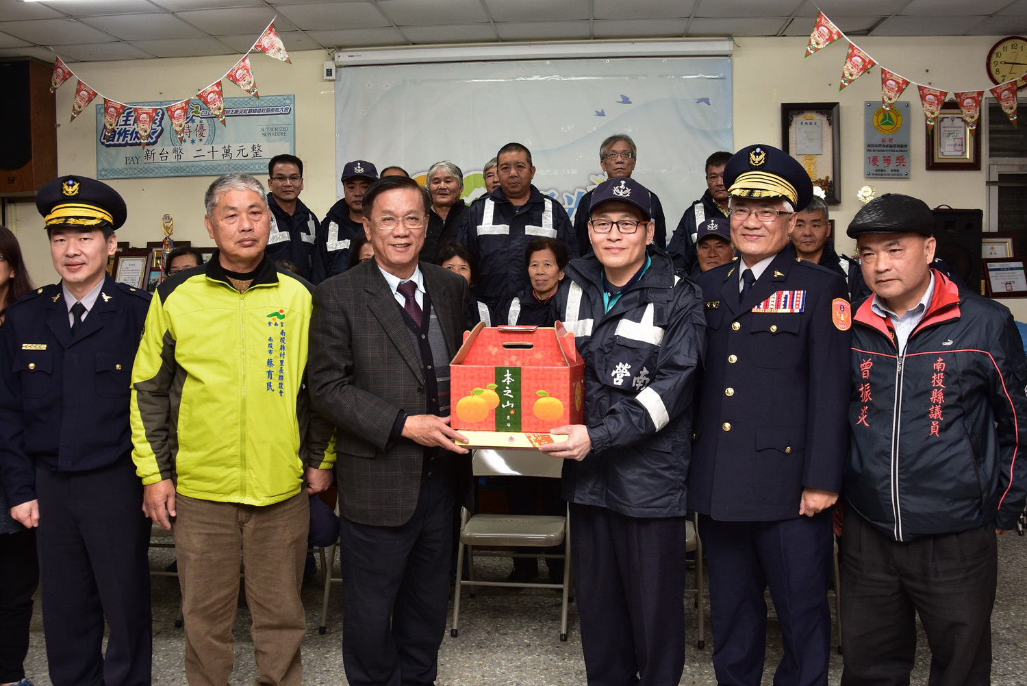 相關圖片2-本縣春安啟動    林縣長慰問執勤工作人員