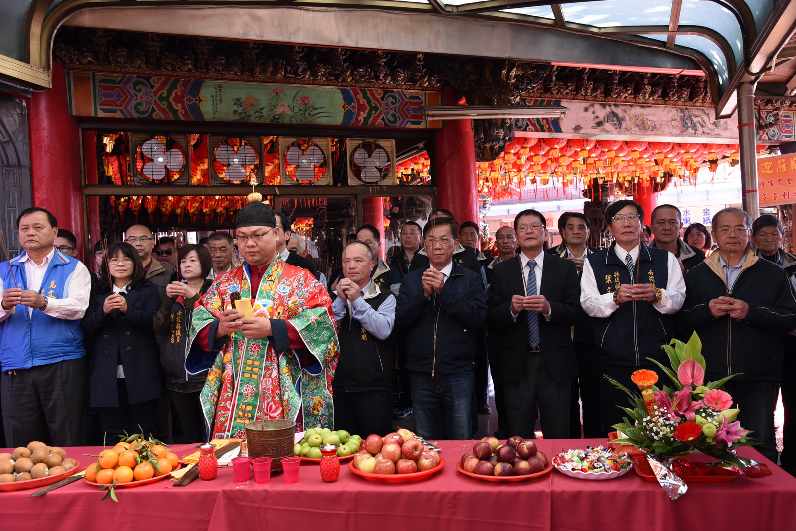 圖片-草屯陳府將軍廟舉行｢戊戌年七星平安橋安座開燈」