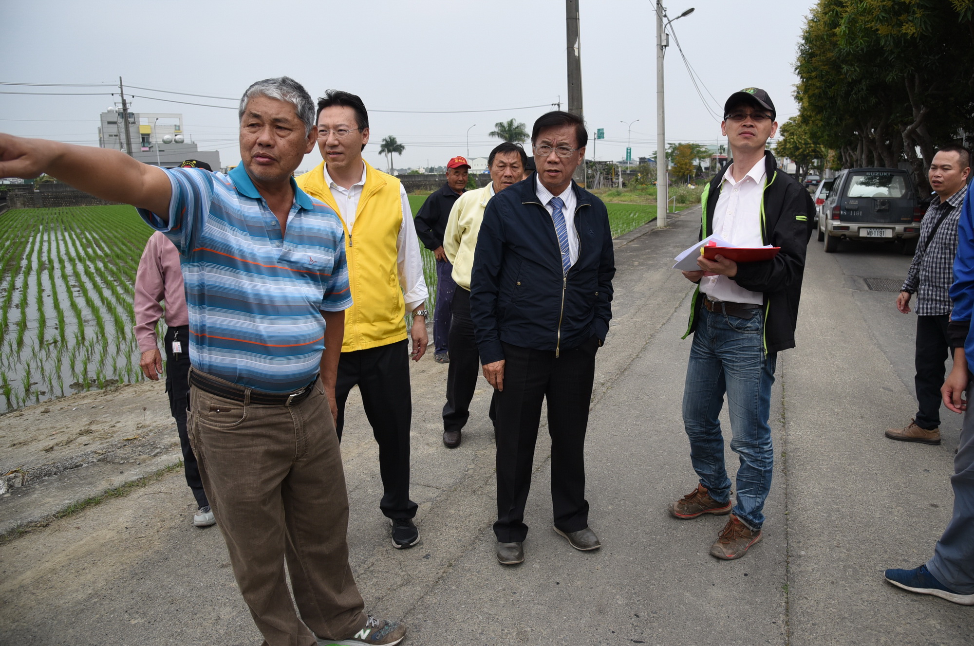 圖片-林縣長會勘南投市多處道路改善工程