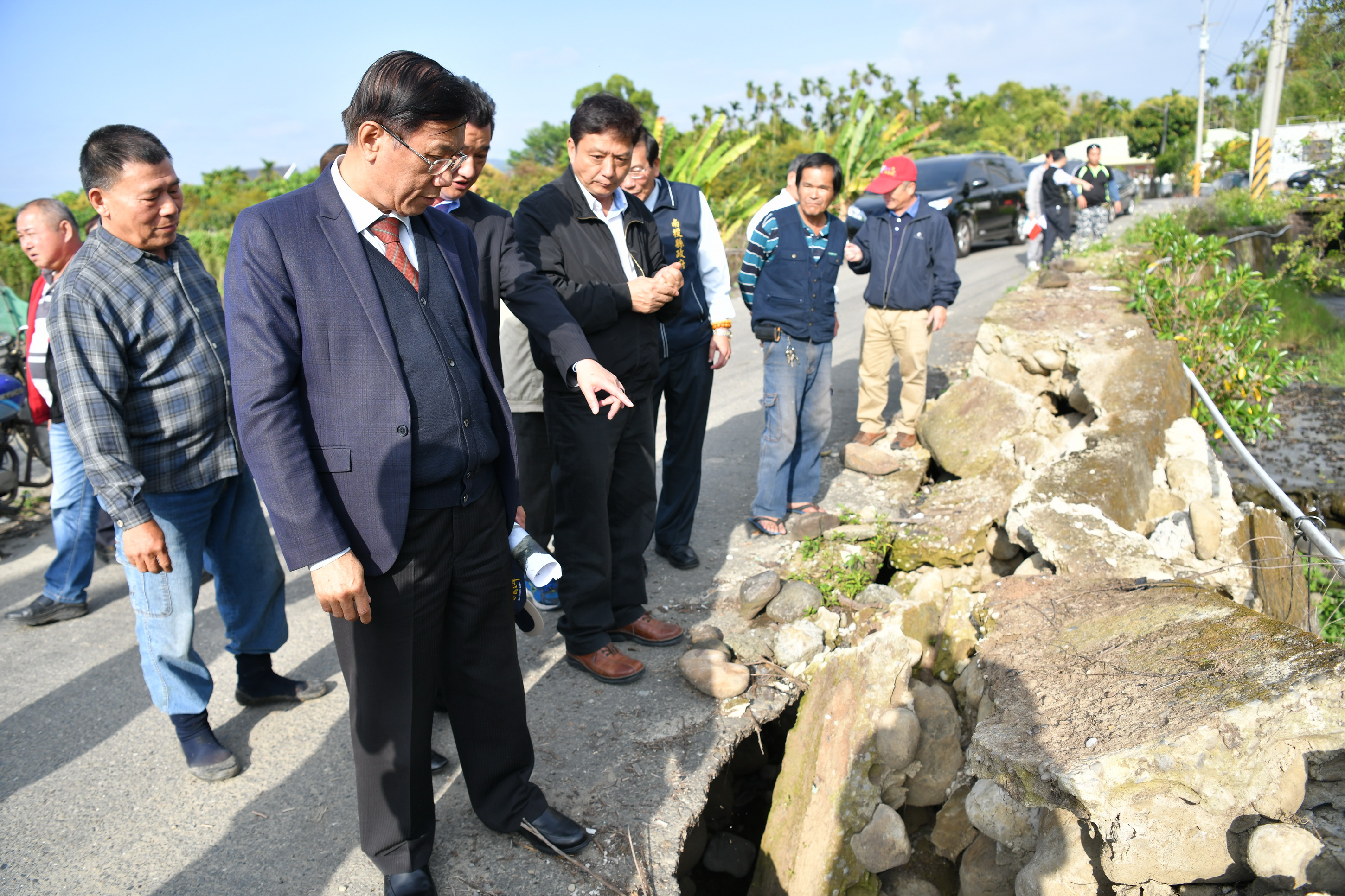 圖片-草屯土城里野溪護岸掏空嚴重　林明溱同意儘速修復