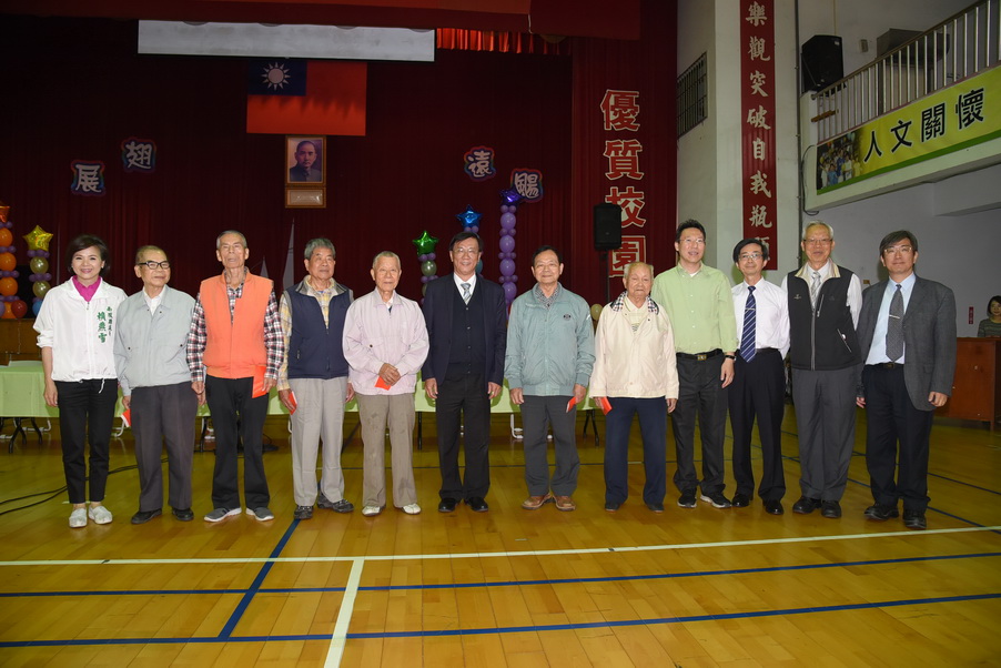 相關圖片1-林縣長出席南投、名間地區退休公教人員聯誼活動