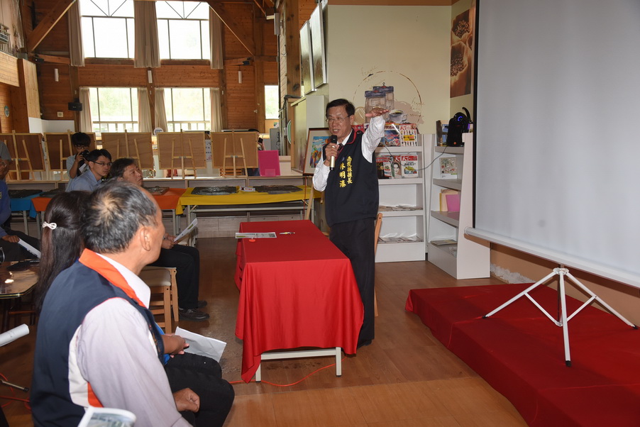 圖片-縣府召開橋聳雲天園區說明會 林縣長盼鄉親意見讓規劃更充實