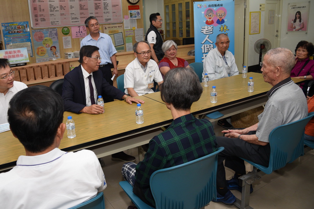 相關圖片1-縣府補助老人假牙  照顧長輩健康