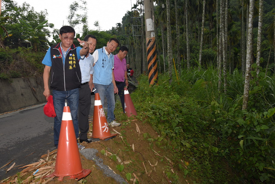 相關圖片2-汛期將屆 縣府啟動區域排水改善工程清淤排洪