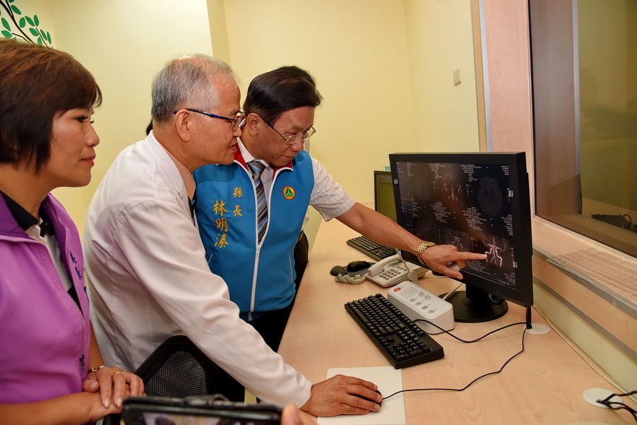 相關圖片1-竹山秀傳磁振造影室啟用 林縣長盼帶動偏鄉醫療福祉提升