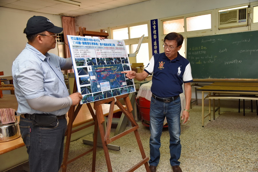 圖片-投52線改善工程會勘 林縣長加碼瑞龍瀑布步道及觀瀑平台