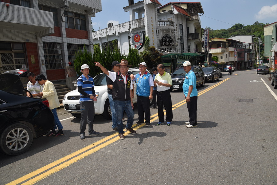 圖片-林縣長會勘南投市及中寮鄉多處道路改善工程