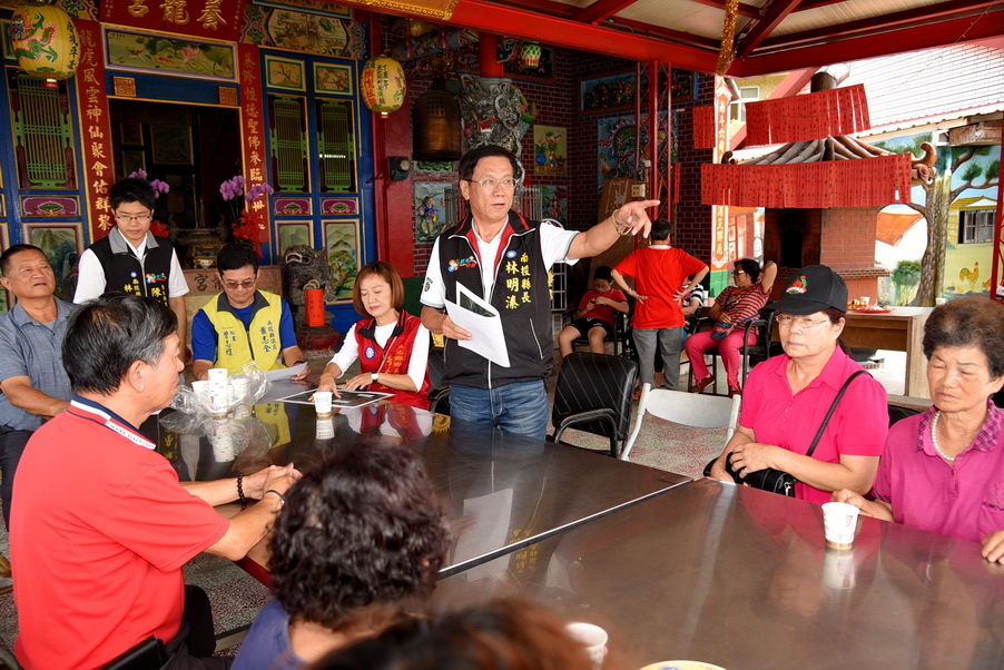 相關圖片3-縣道131、73-2及投65線等路面破損  林明溱指示改善