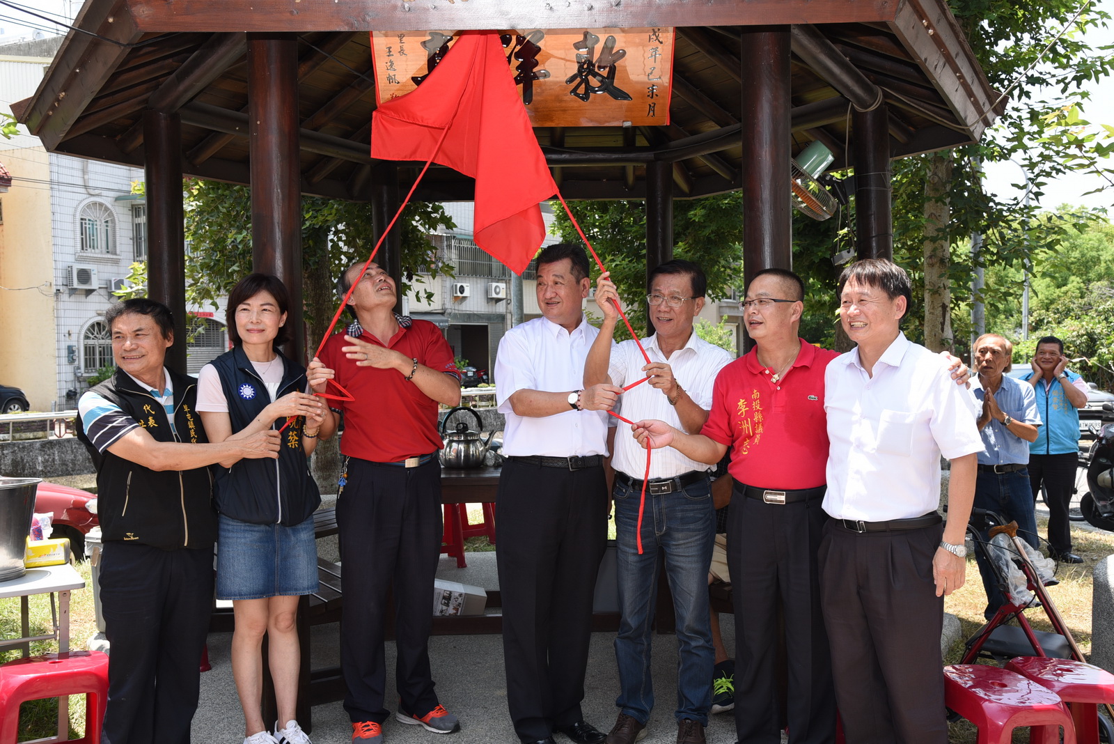 圖片-草屯敦和里祥和社區公園涼亭、運動器材歡喜啟用