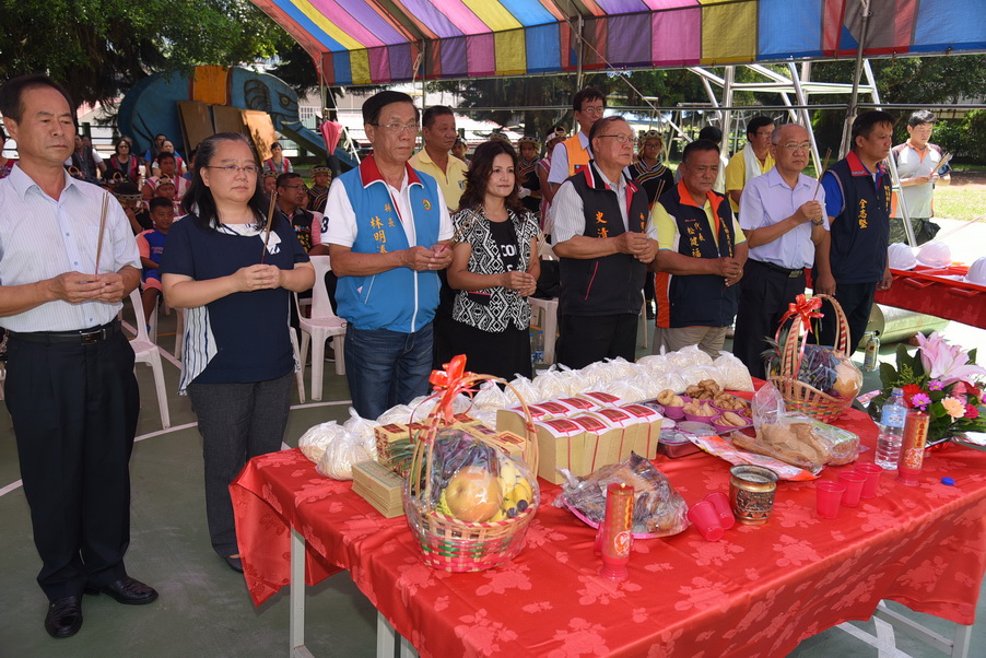 圖片-信義鄉新鄉國小教學大樓改建動土開工 村民樂透