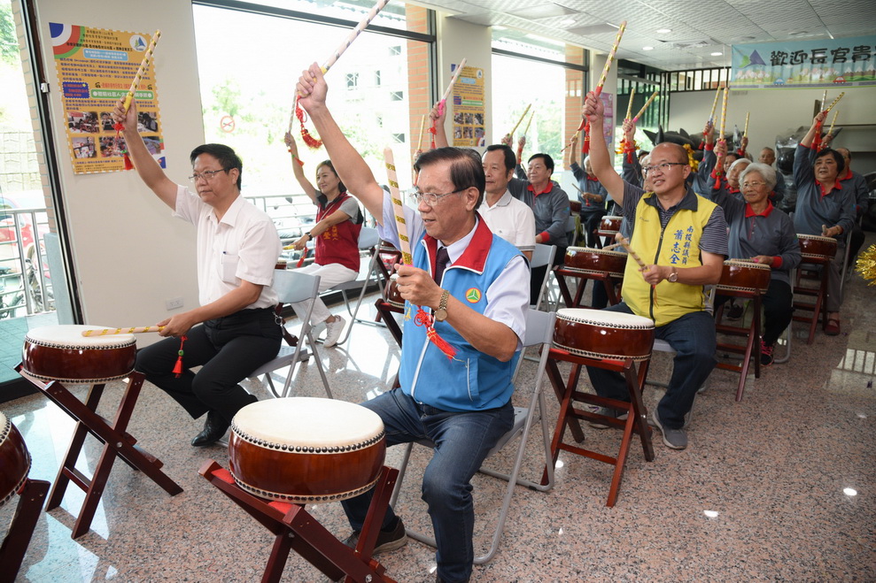 相關圖片2-林縣長訪視魚池鄉社區  關心長照與社區據點