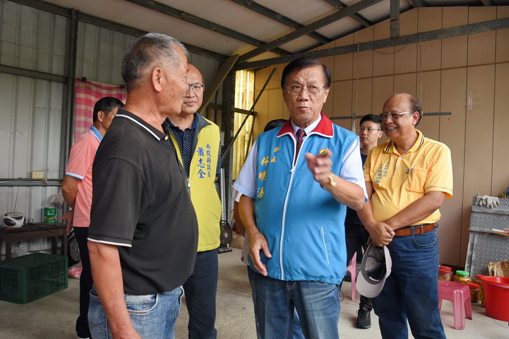 相關圖片1-魚池鄉新城村2鄰苦無自來水 林縣長會勘改善