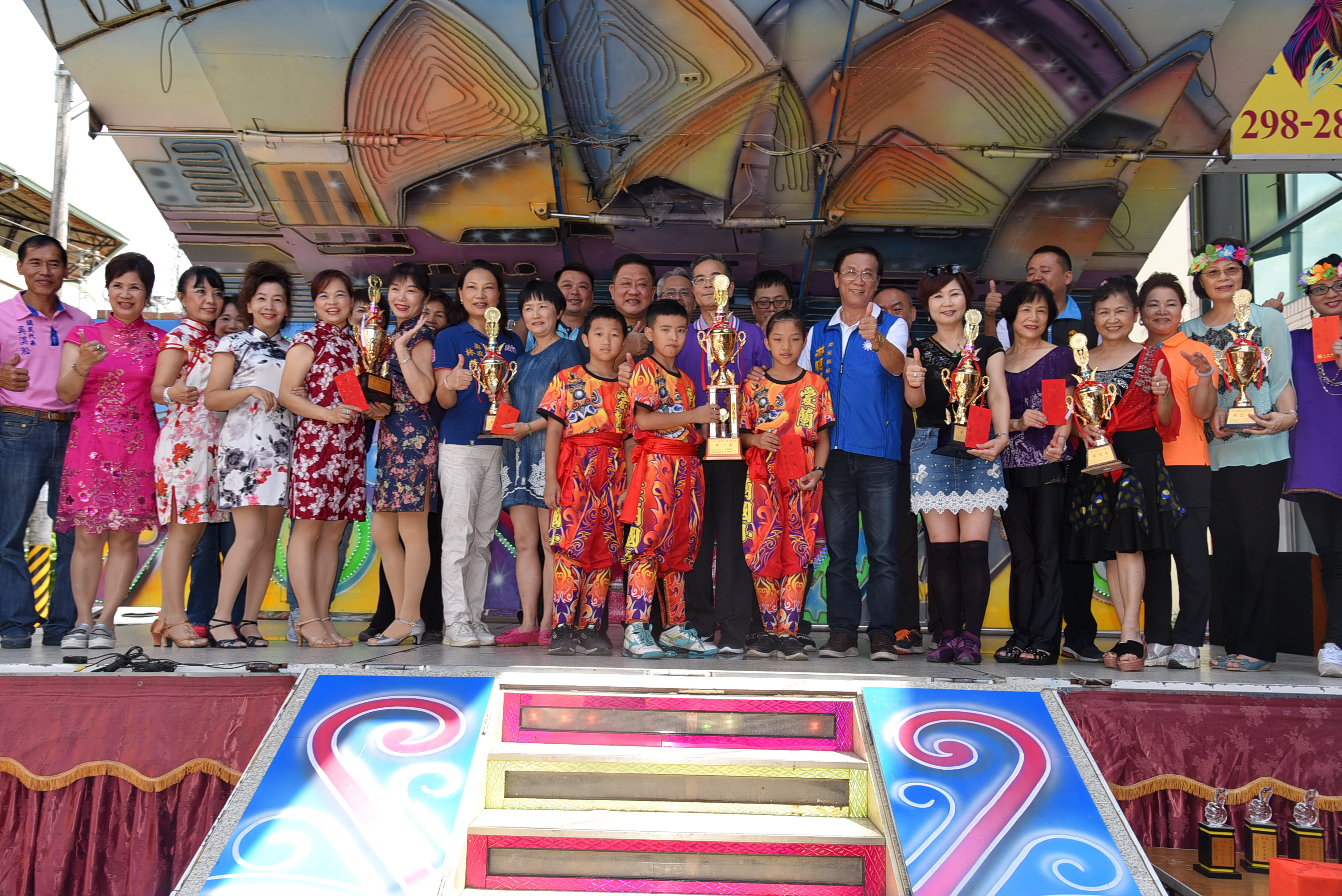 相關圖片2-有假牙真好什麼都能吃老人樂透 林縣長盼納入長照2.0補助