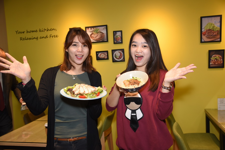 相關圖片2-縣府活化空間再添新意 卜蜂自由小廚房隆重開幕營運