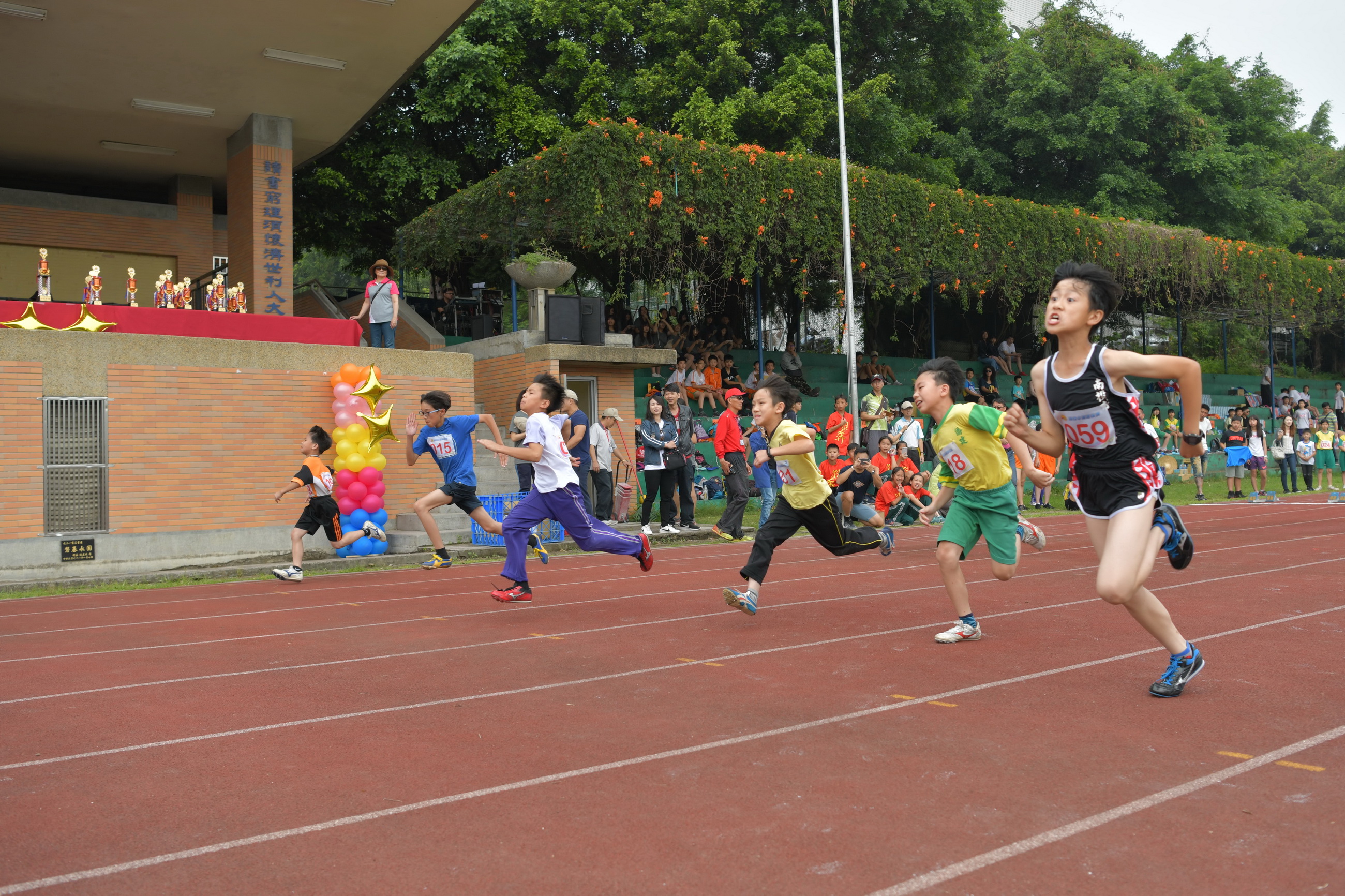 相關圖片2-市運南投高中登場　林明溱籲縣民多運動保健康