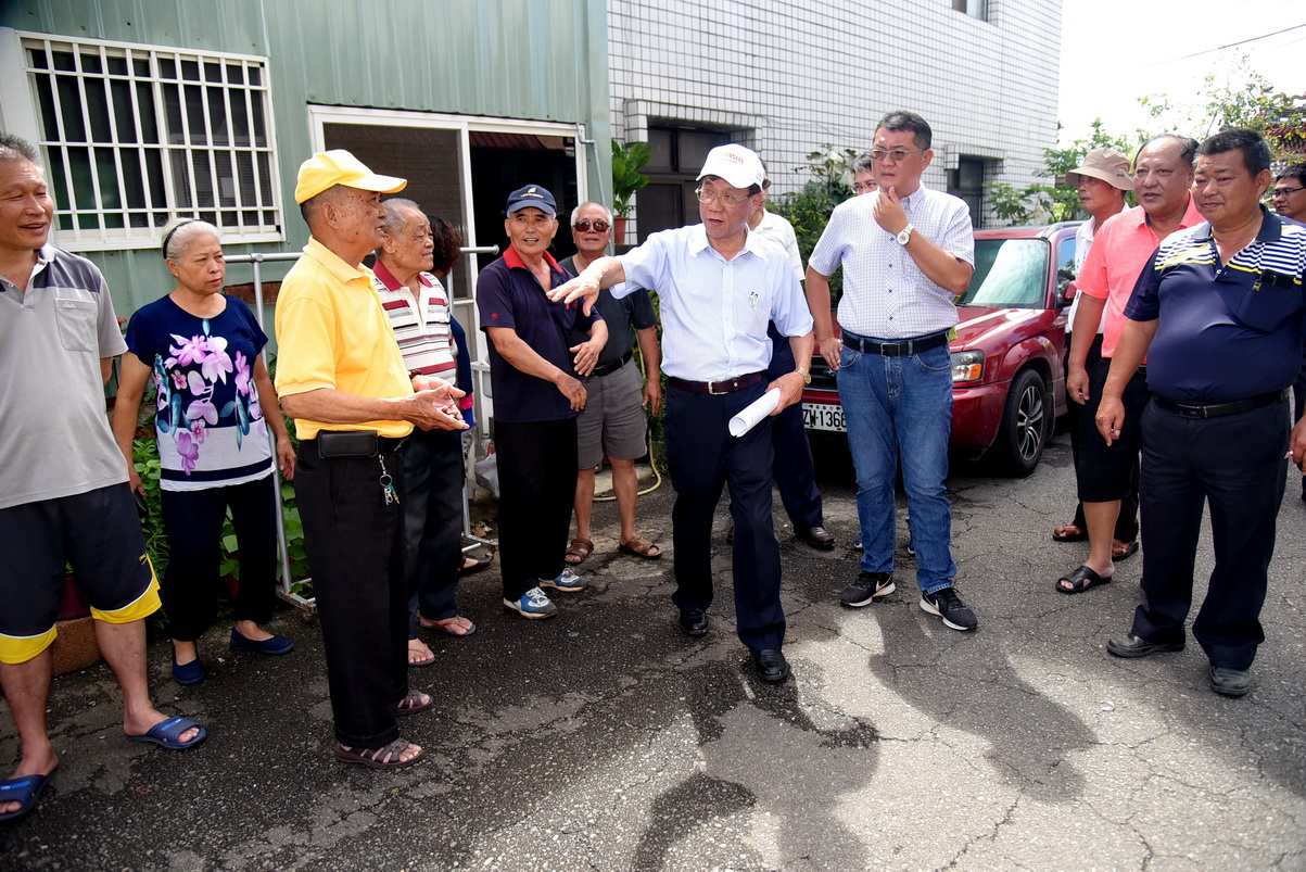 相關圖片1-名間鄉多處老舊危險道路 林縣長指示儘快改善