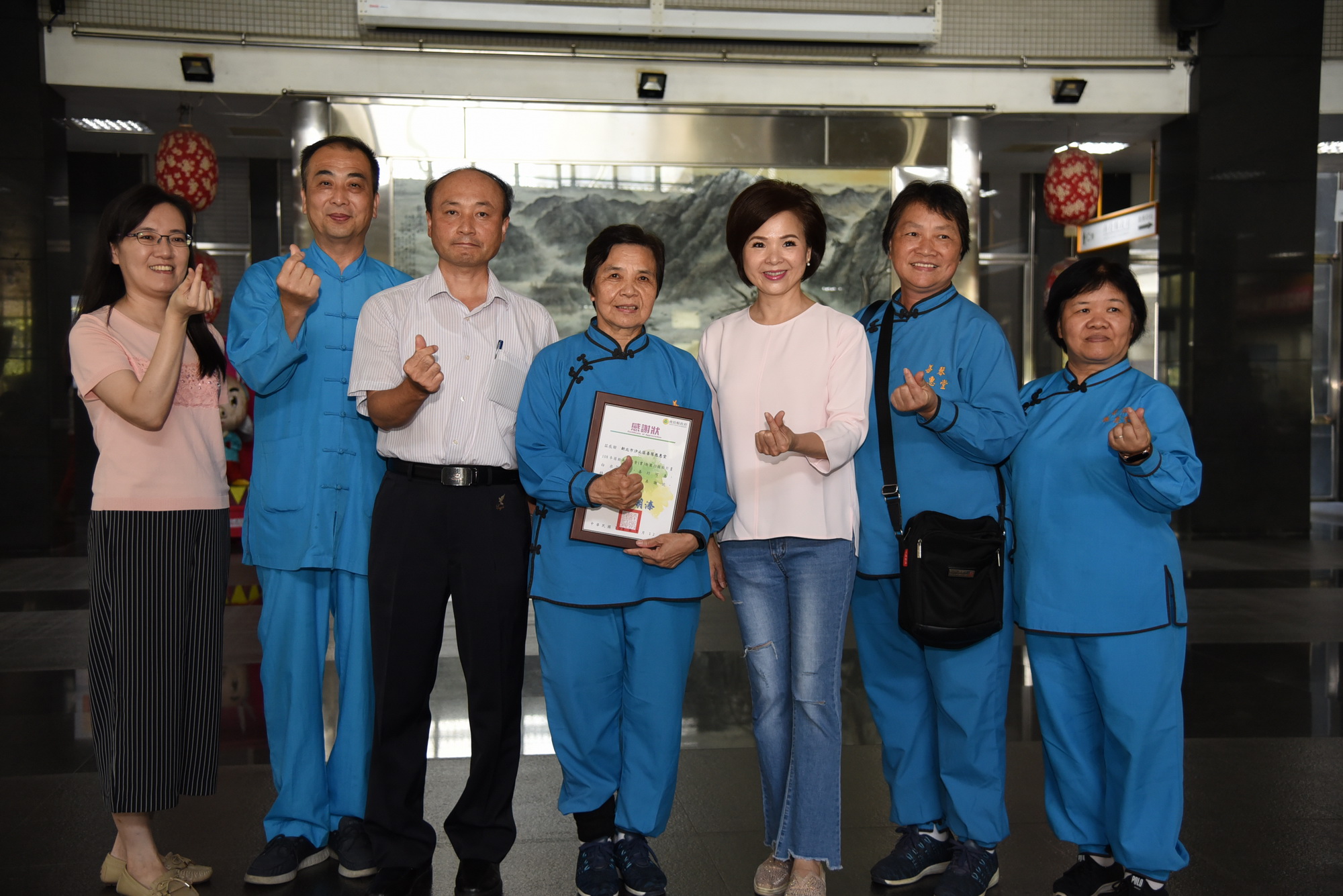 圖片-新北市善琴慈惠堂捐白米助弱勢