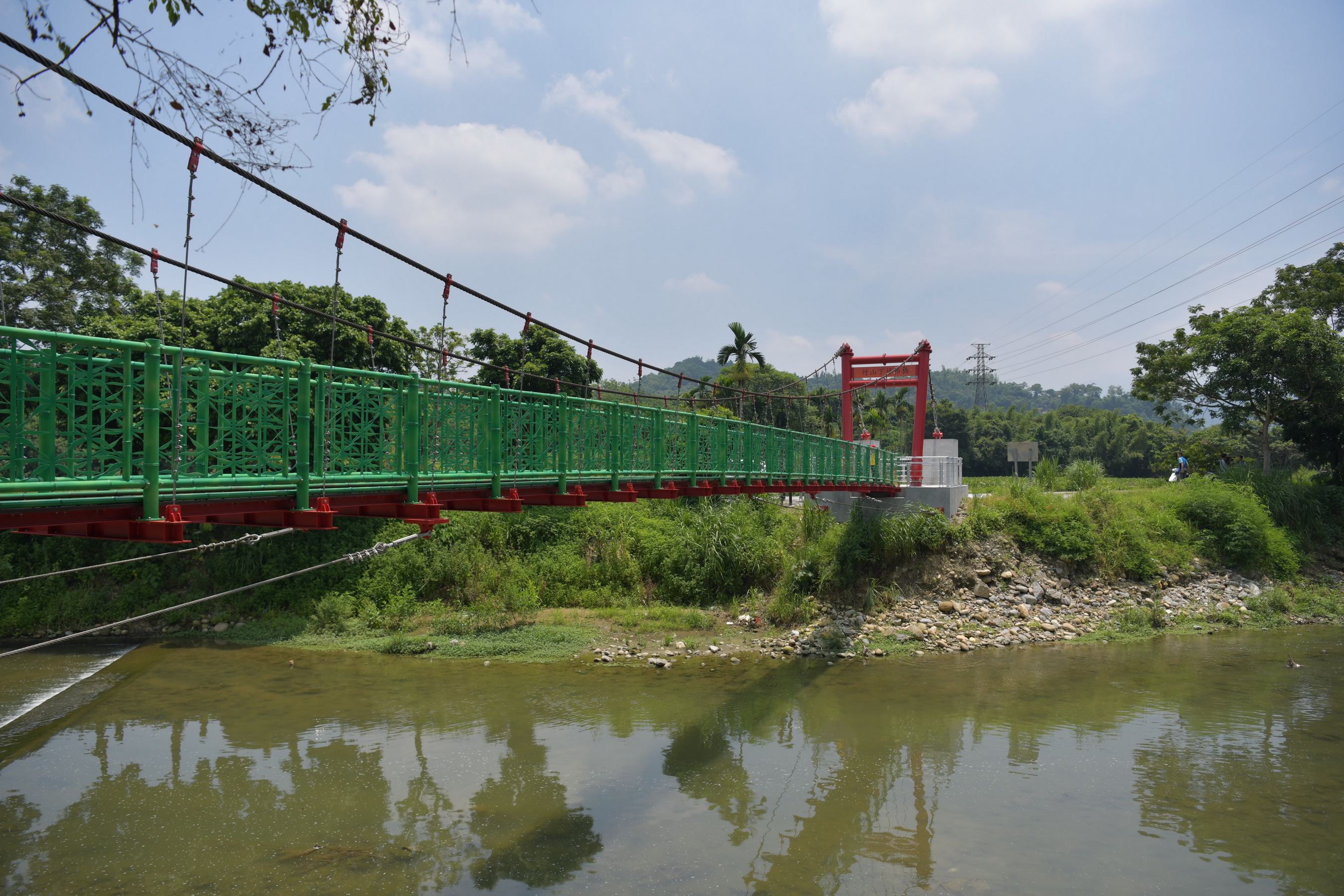 相關圖片4-竹山下坪吊橋重建後煥然一新　周邊護岸也將加強