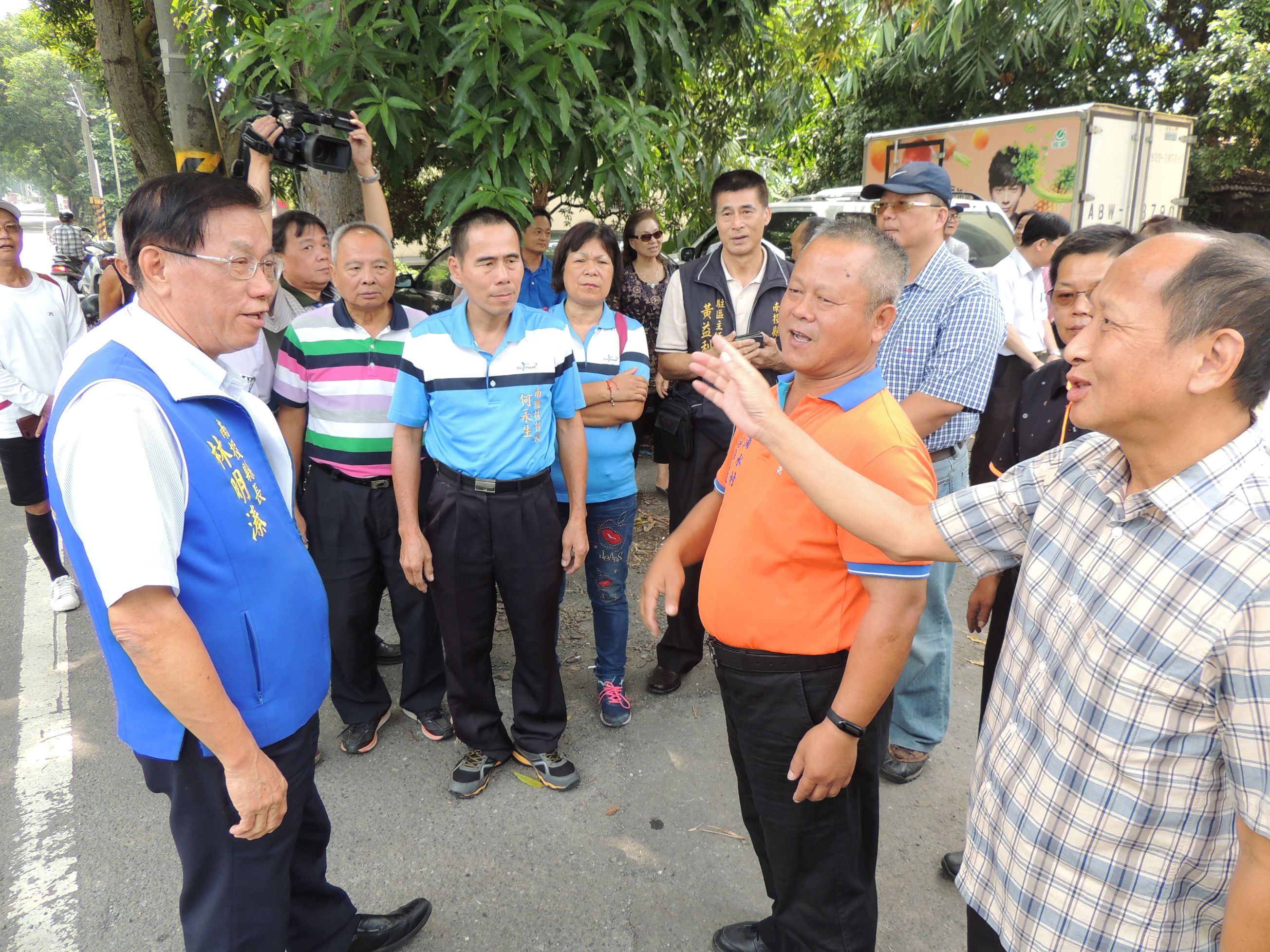相關圖片3-路平有譜 林縣長實勘竹山等四鄉鎮 核定千萬改善路面