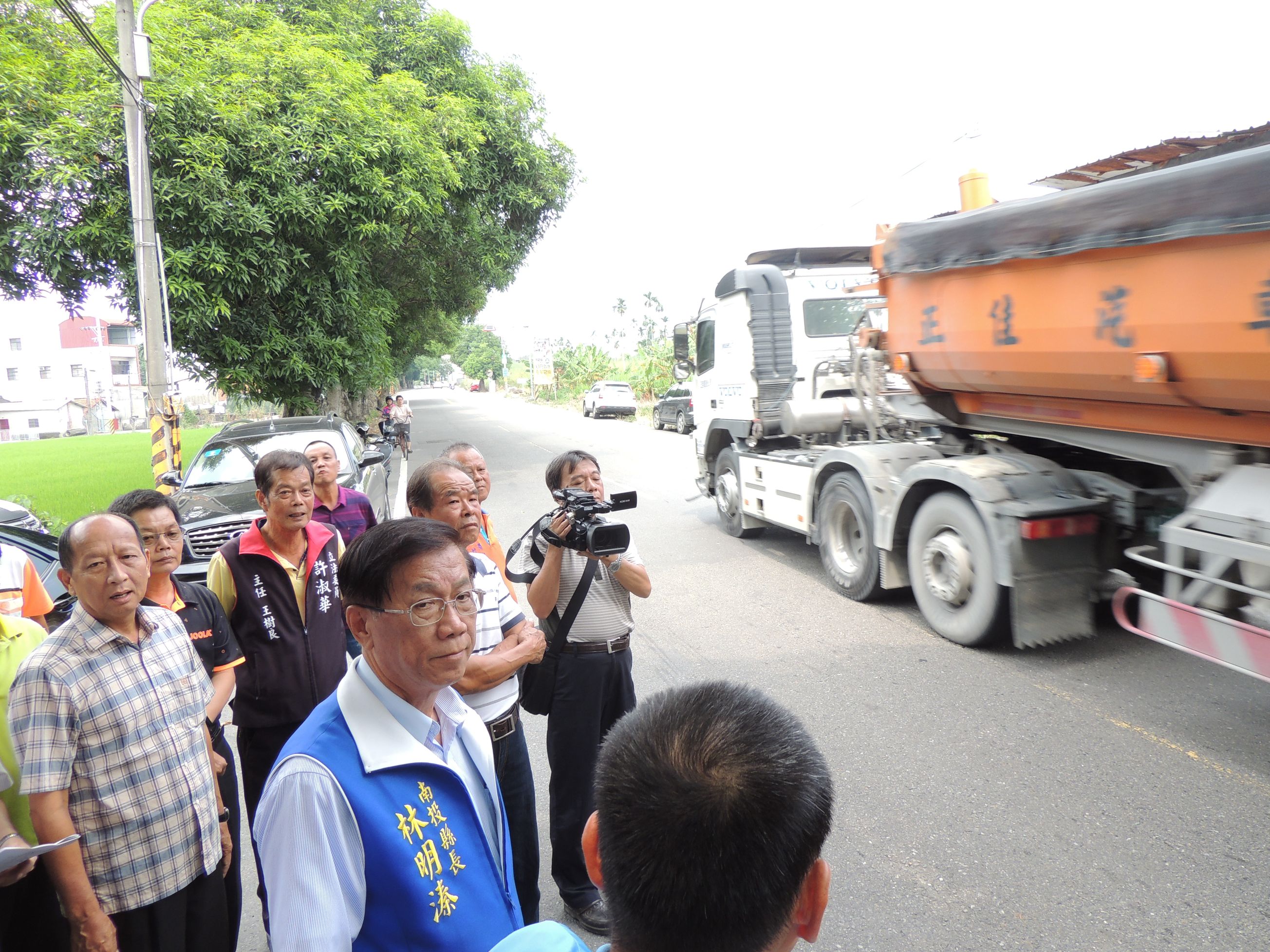 相關圖片4-路平有譜 林縣長實勘竹山等四鄉鎮 核定千萬改善路面