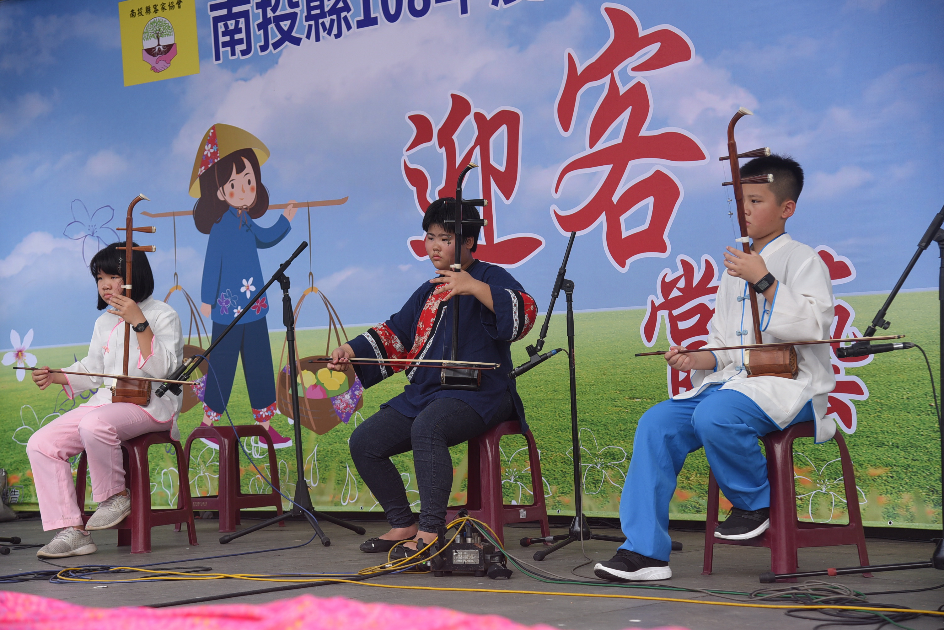 相關圖片3-茶香藝好 客家千人懇親共下會茶博