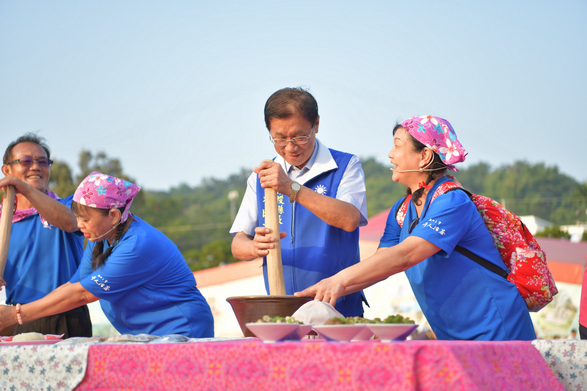 相關圖片1-南投茶博會首辦千人擂茶　廣受大眾好評