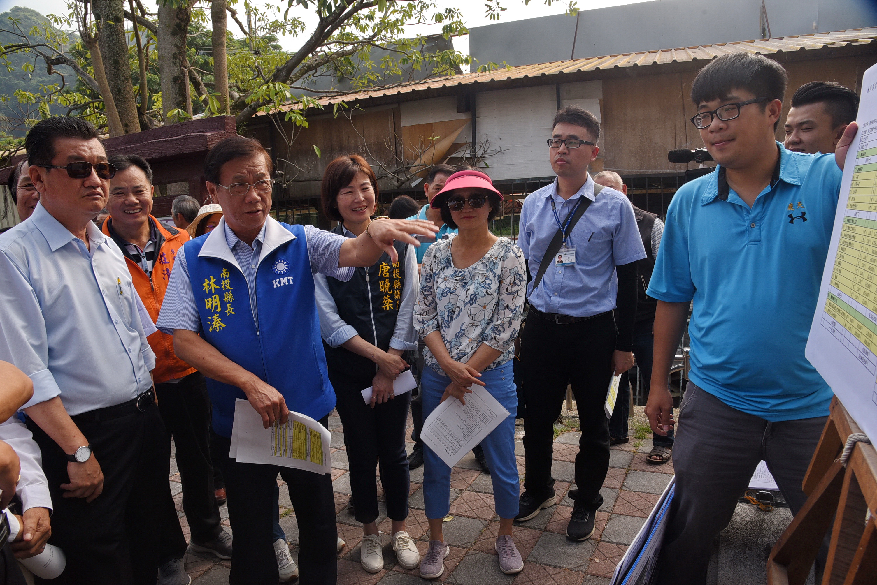 圖片-草屯雙十吊橋老舊待修 林縣長指示爭取中央經費改善